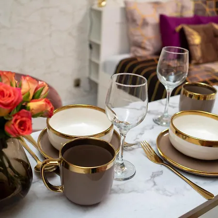 Gold Aleja Nmp 8 - Free Parking Appartement Częstochowa