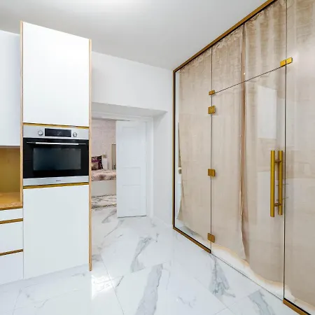 Gold Aleja Nmp 8 - Free Parking *