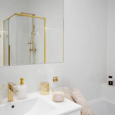 Apartament Gold Aleja Nmp 8 - Free Parking *