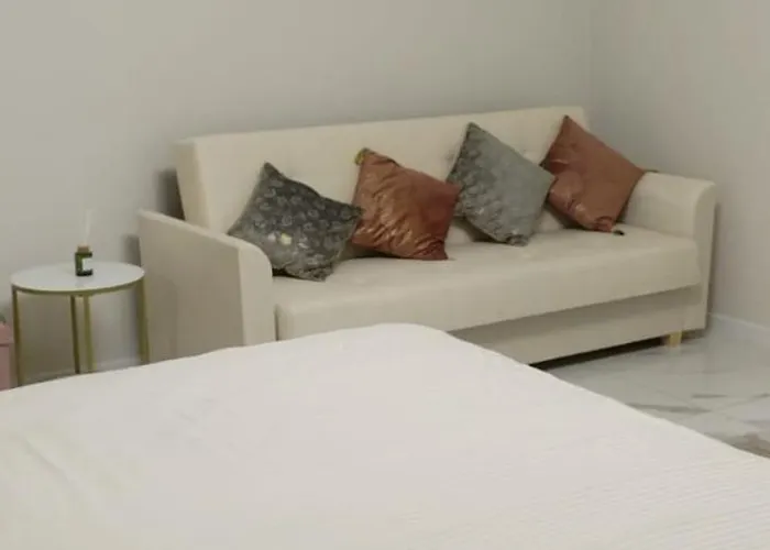 Gold Aleja Nmp 8 - Free Parking